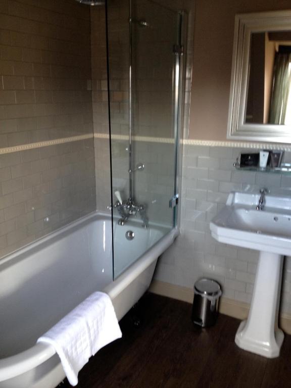 The Crown And Thistle Abingdon-on-Thames Room photo